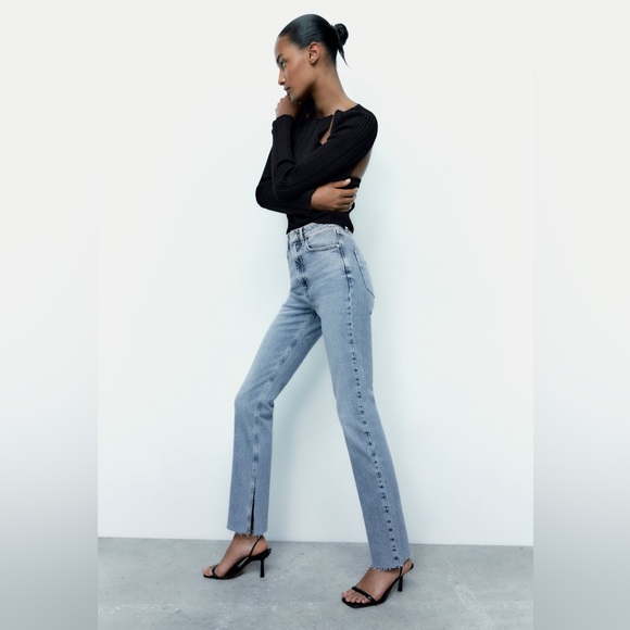 Zara 1975 High Rise Slim Flare Jeans with Slit - Picture 3 of 12